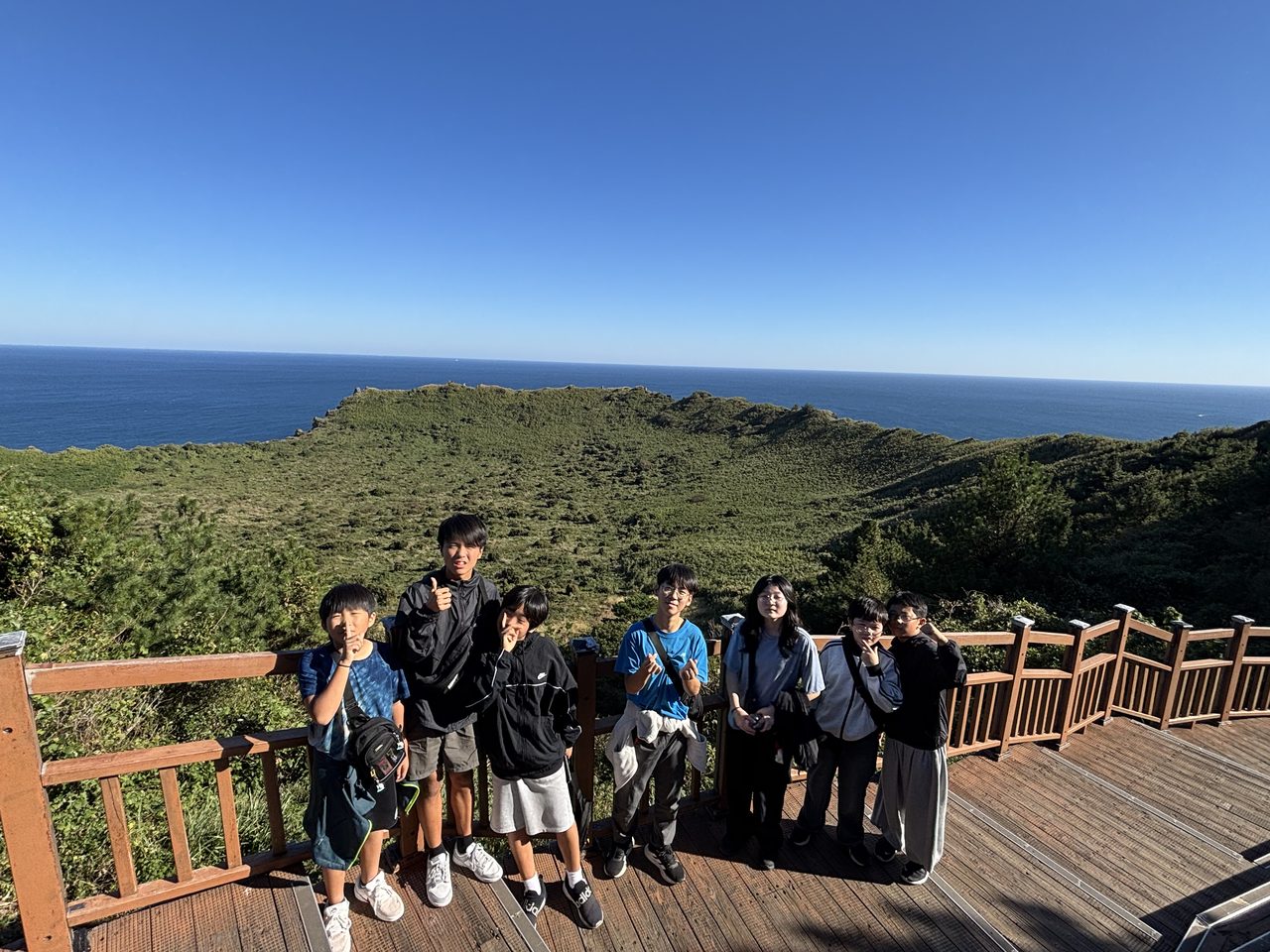 각남초 5·6학년, 2박 3일 제주 수학여행… 성산일출봉·만장굴·4·3평화공원 탐방