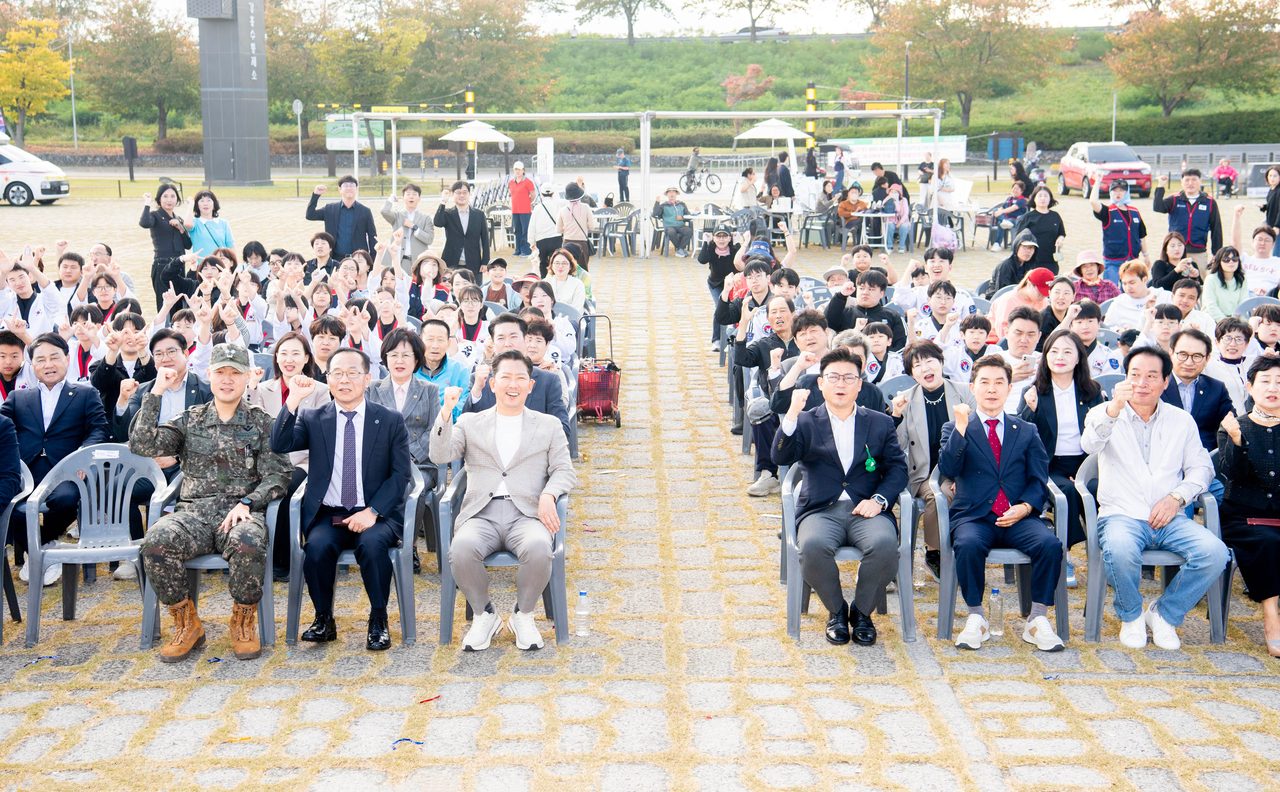 구미 낙동강체육공원서 페인트탄 사격에 북한음식 시식… 시민·회원 500여 명 안보 한마음대회