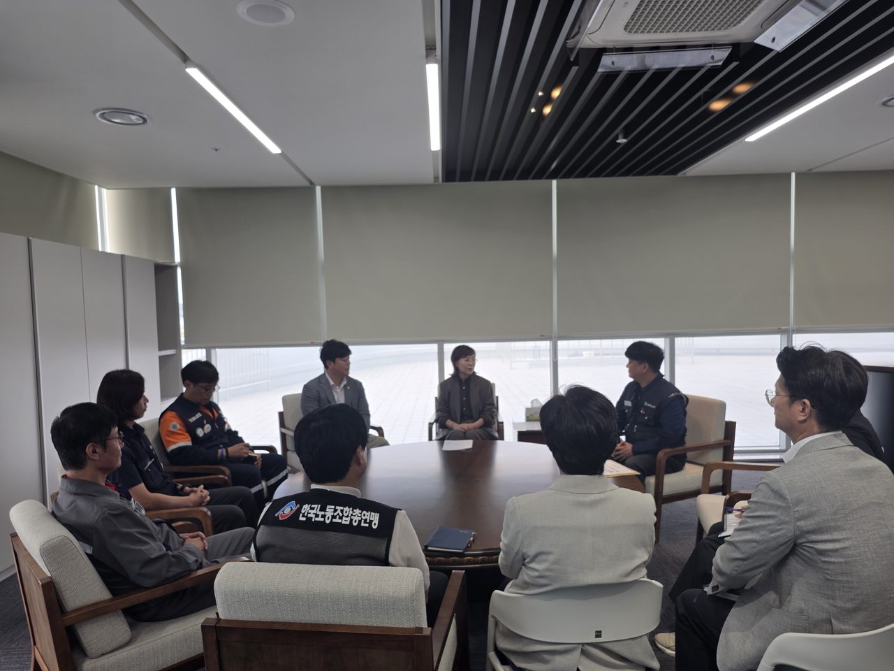 경북도, 포항 철강노동계와 간담회…전력비 인하·산업위기지역 격상 등 5대 현안